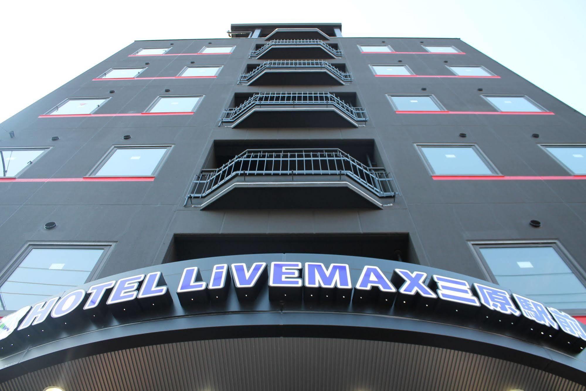 Hotel Livemax Mihara Ekimae Екстериор снимка